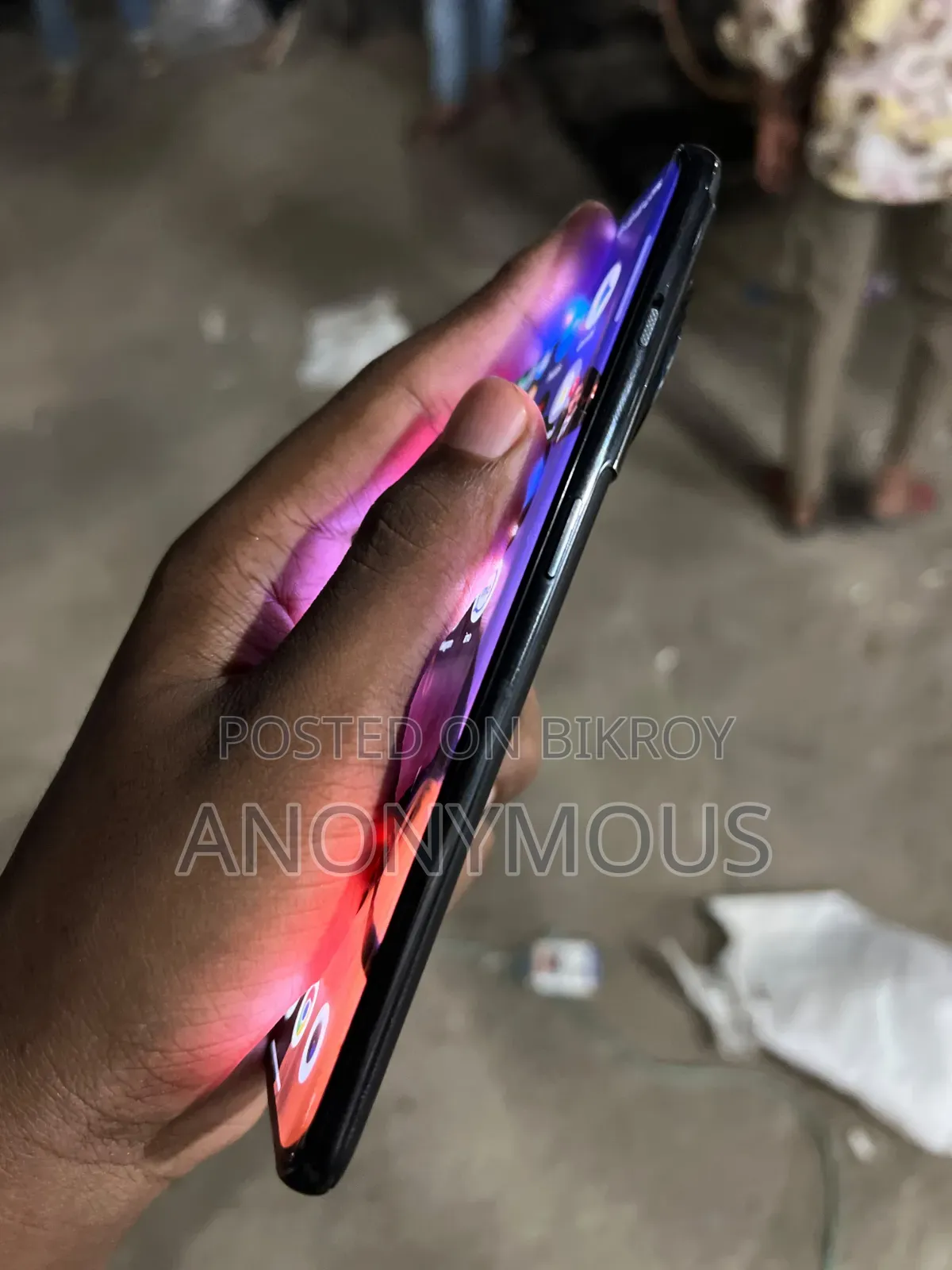 নতুন ওয়ানপ্লাস ১১আর ১২৮ জিবি ব্ল্যাক