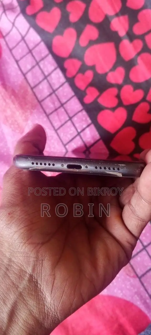 অ্যাপল আইফোন ১১ ১২৮ জিবি ব্ল্যাক