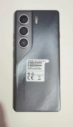 টেকনো ক্যামন ৪০ প্রো ৪জি ২৫৬ জিবি কালো