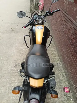 ইয়ামাহা এফজেড ২০১৫ কালো