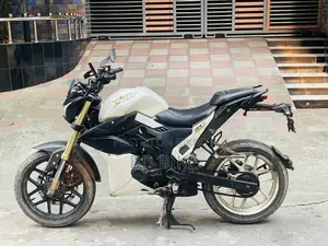 রানার বোল্ট ১৬৫আর ২০২১ সাদা
