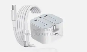 আইফোন ১৫ প্রো ম্যাক্স চার্জার পাওয়া যাচ্ছে