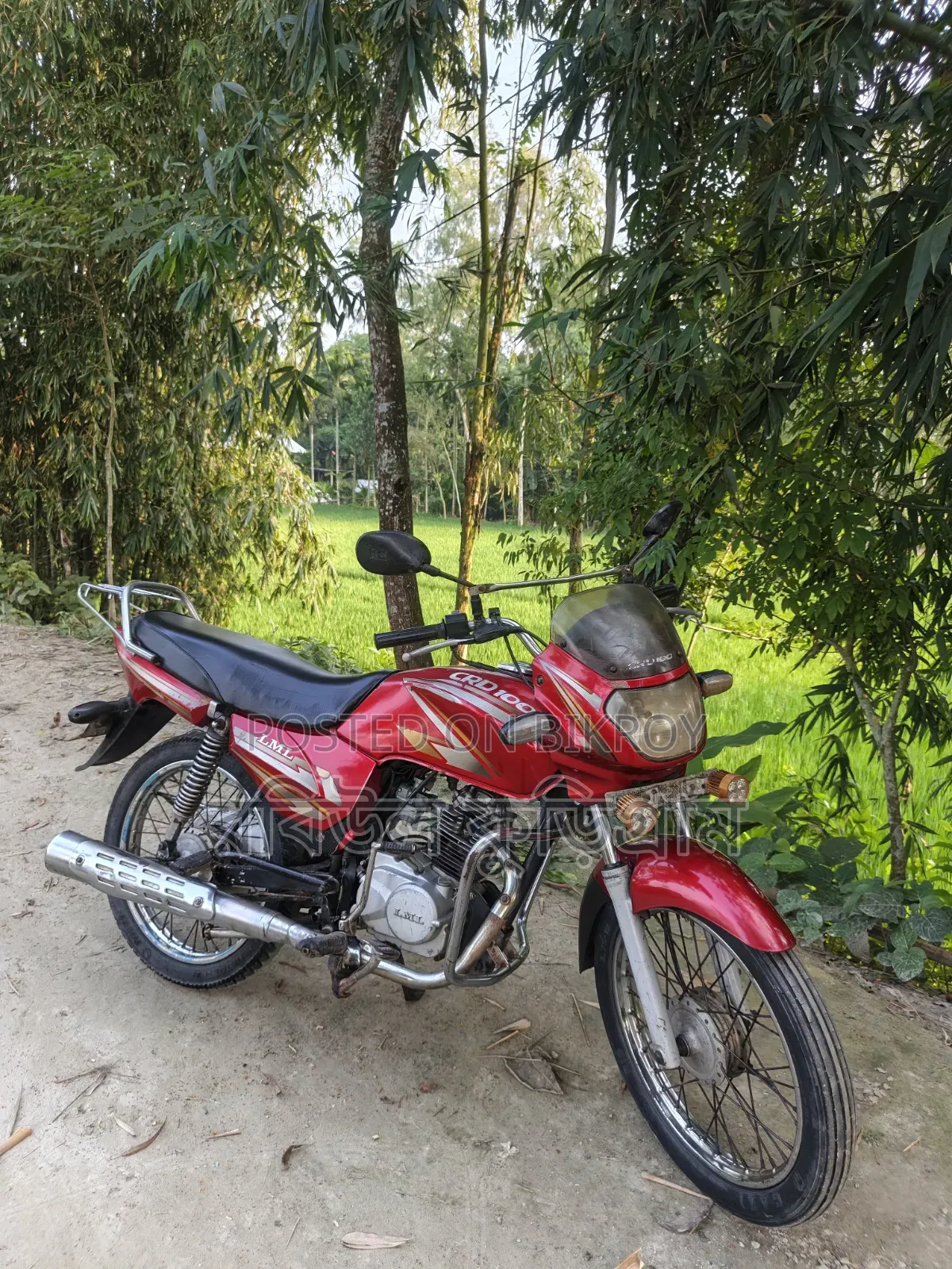 এলএমএল গ্র্যাপ্টর ২০১০ রেড
