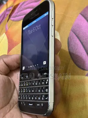 ব্ল্যাকবেরি ক্লাসিক ১৬ জিবি ব্ল্যাক