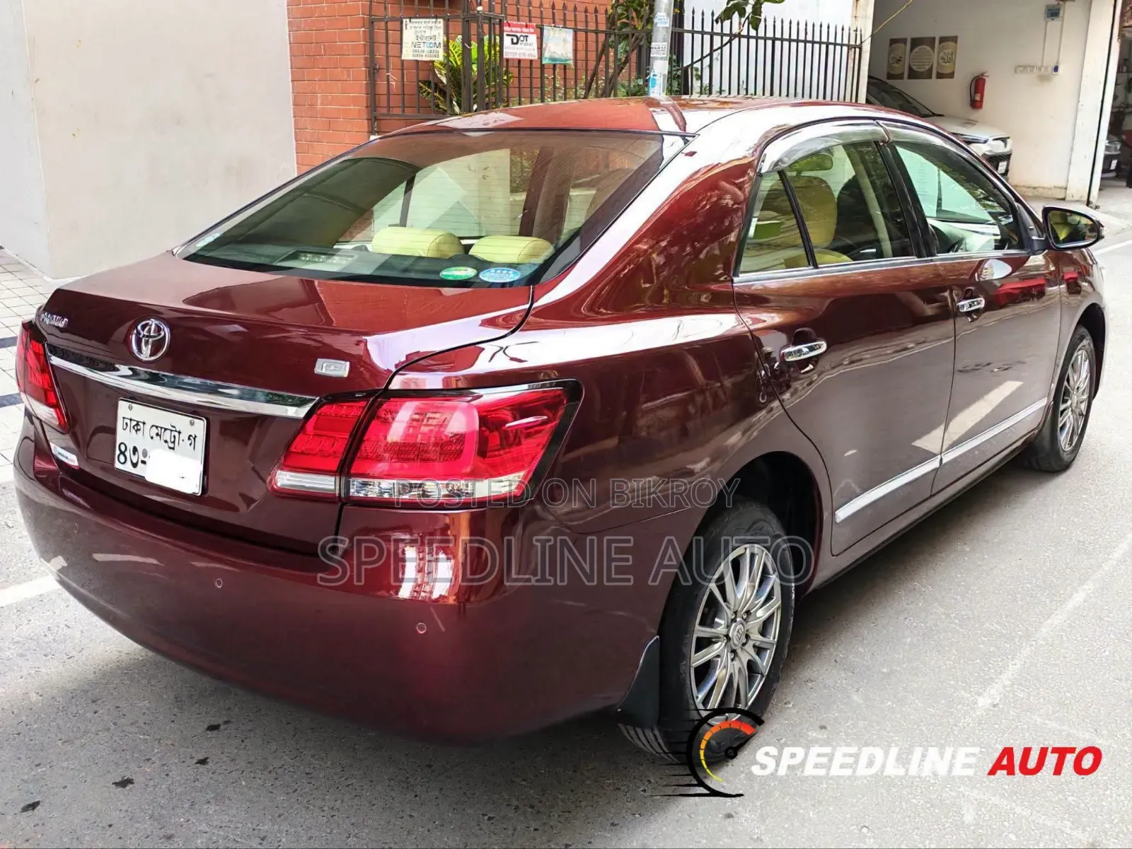 Toyota Premio 2017 Maroon