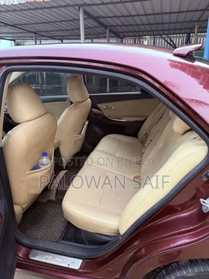 Toyota Premio 1.5 FWD 2017 Maroon