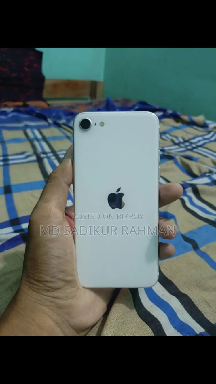 Apple iPhone SE 128 GB White
