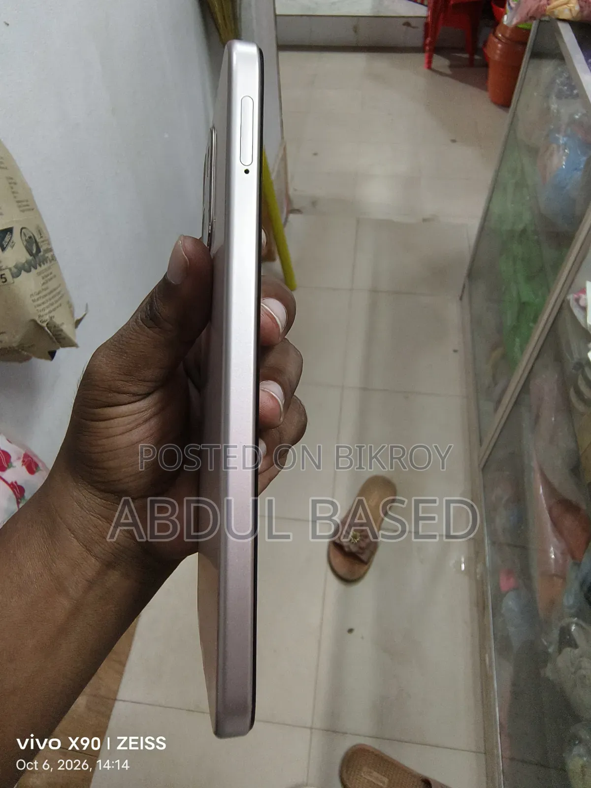 Oppo A6 128 GB Gold