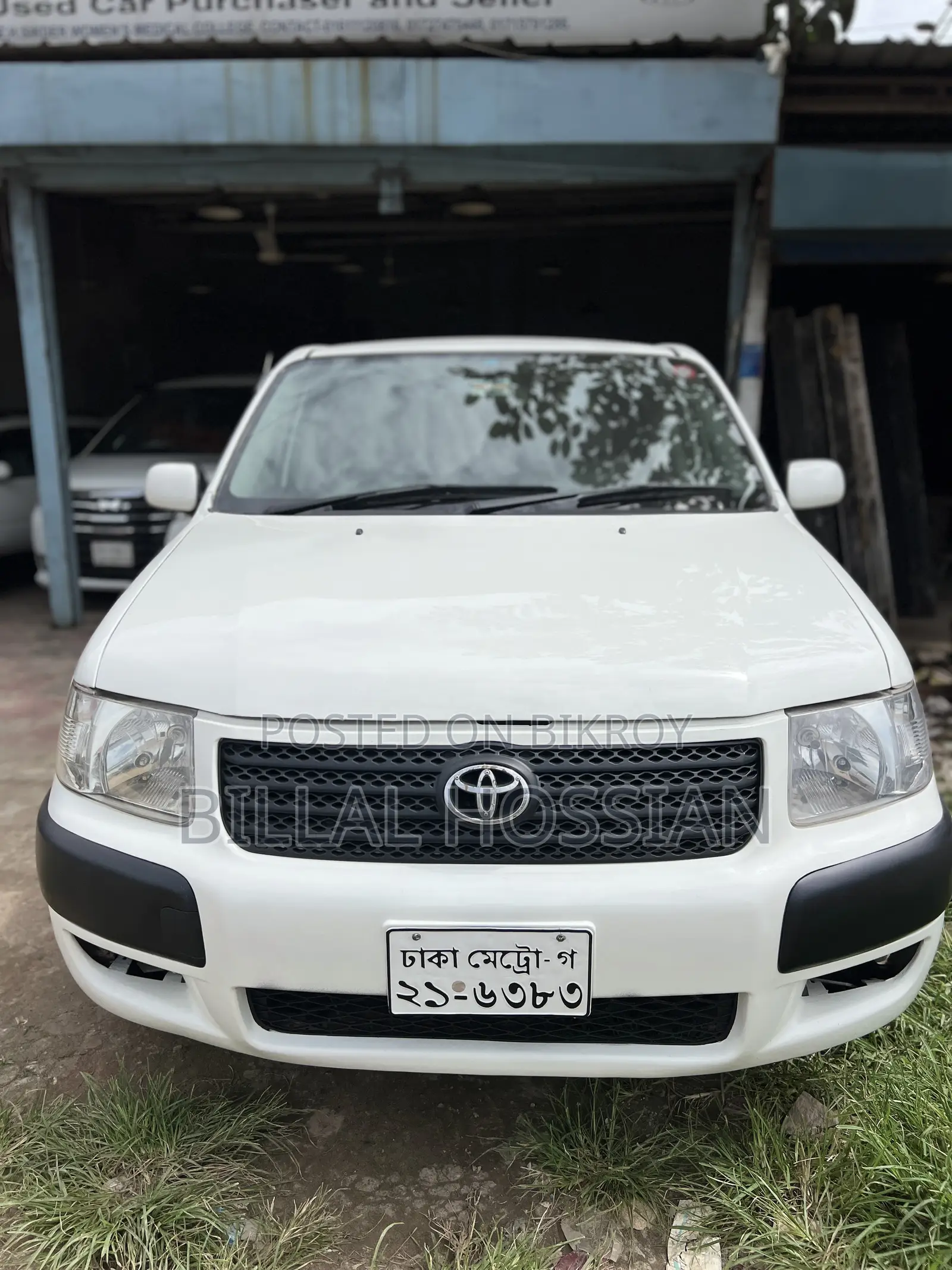 Toyota Succeed 2004 White
