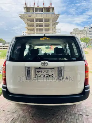 Toyota Succeed 2004 White