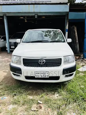Toyota Succeed 2004 White