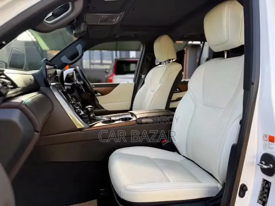 New Lexus LX 600 2023 White