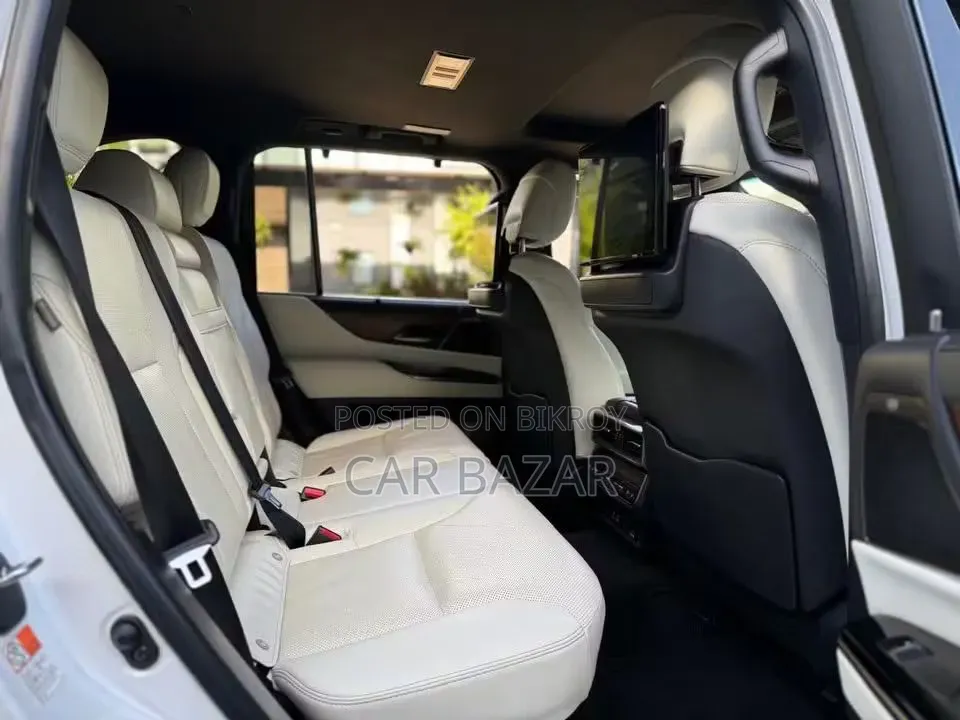 New Lexus LX 600 2023 White