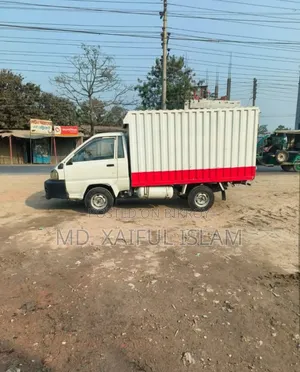 Urgent Light Ace 2005 Model Car Sell