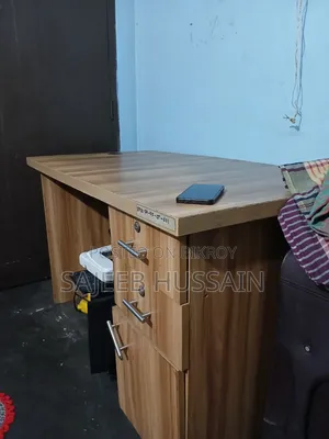 Partex Office/Computer Table