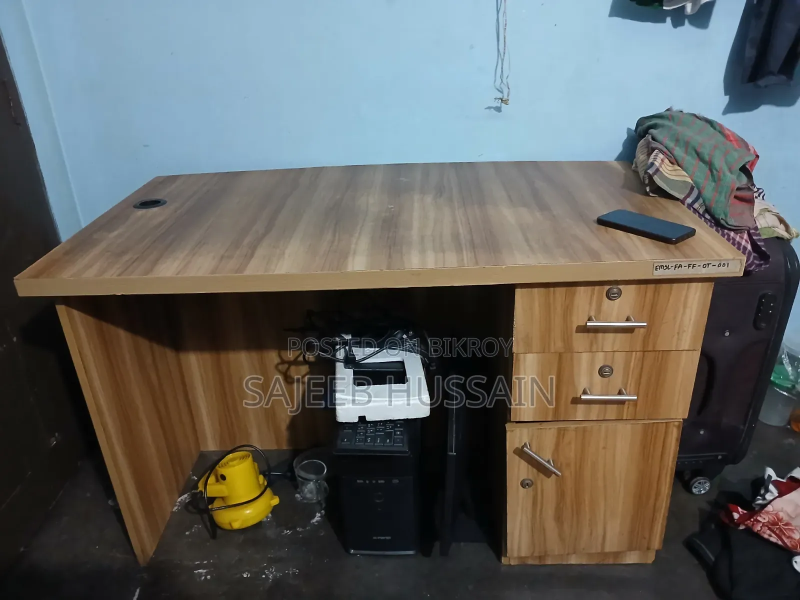 Partex Office/Computer Table