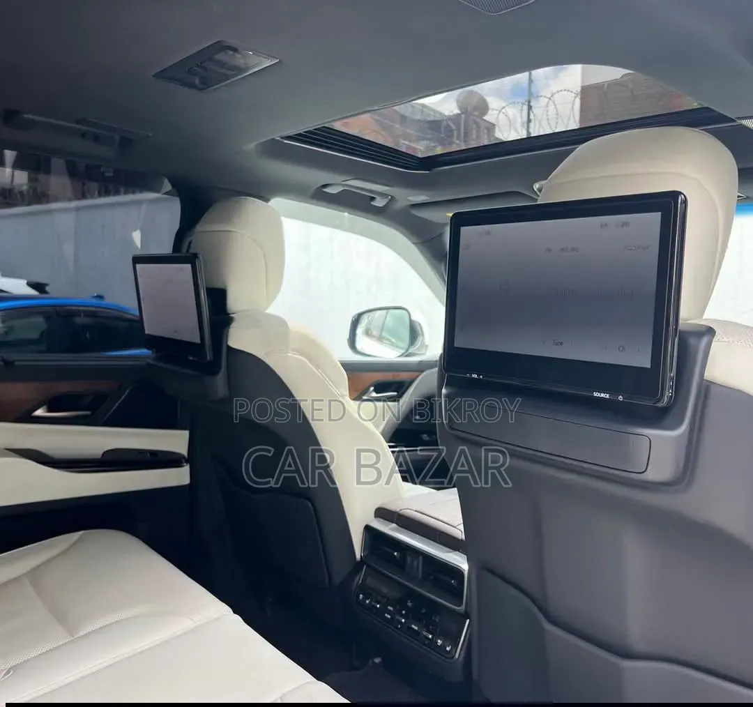 New Lexus LX 600 2023 White