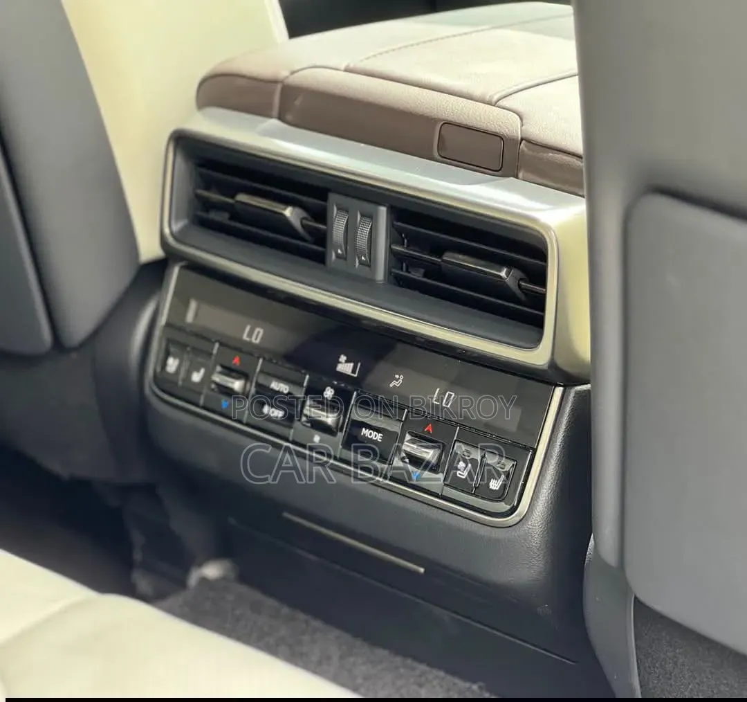 New Lexus LX 600 2023 White