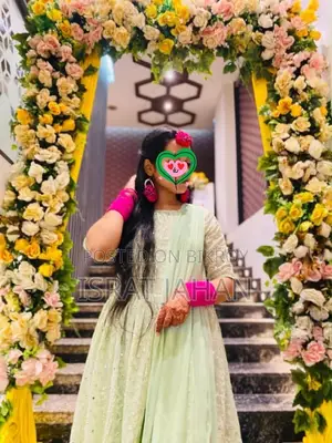 সুন্দর হালকা সবুজ গাউন / ঘারারা / শারারা পার্টি ড্রেস বিক্রির জন্য💚✨