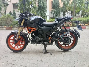 Runner Bolt 165R ২০২৩ কালো