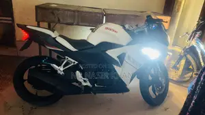 লনসিন সিআর৯ ২০১৬ হোয়াইট