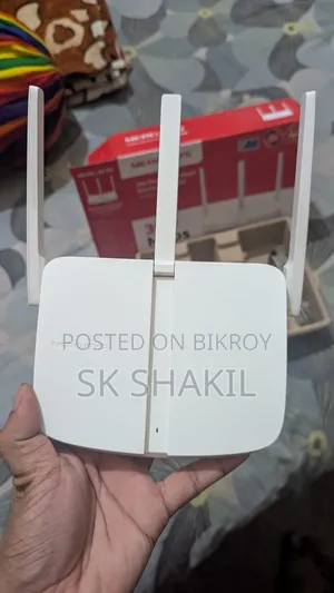 মার্াসিস রাউটার