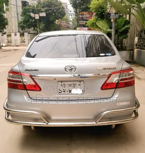 টয়োটা প্রিমিও ২০১০ সিলভার