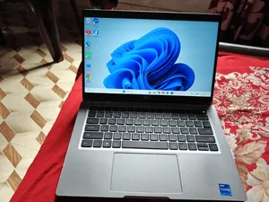Laptop Dell Latitude 5320 2-in-1 32GB Intel Core i7 SSHD+SSD 512GB