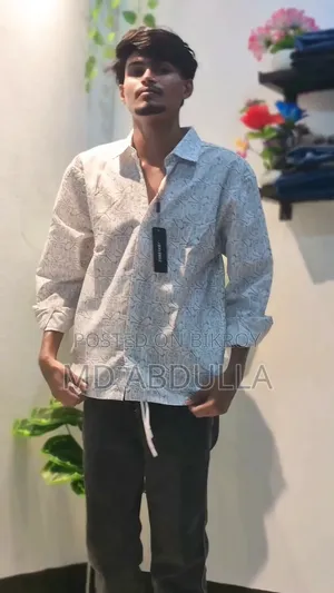 বক্সি ফিট শার্ট বিক্রি মাত্র ৪৯৯ টাকা