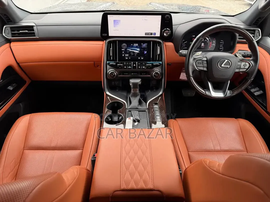 Lexus LX 600 2022 Black