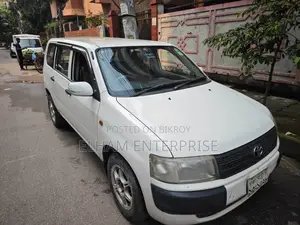 টয়োটা প্রোবক্স ১.৩ ডিএক্স ২ডাব্লিউডি ২০০৫ সাদা