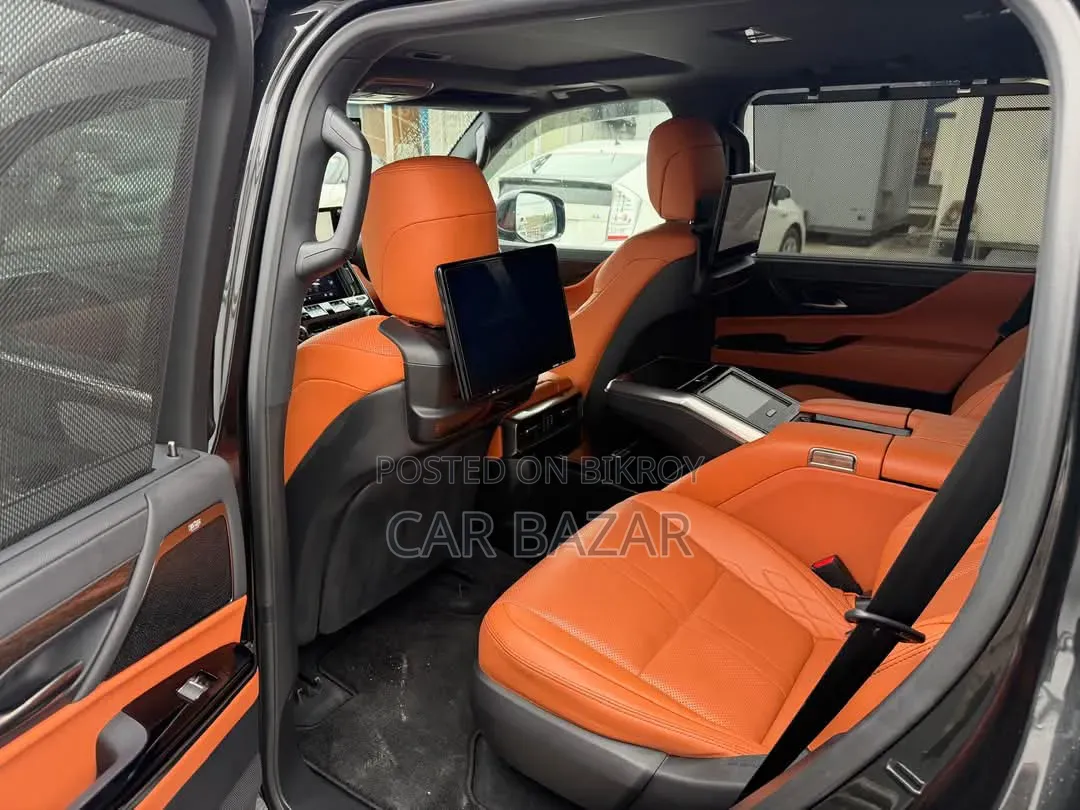Lexus LX 600 2022 Black