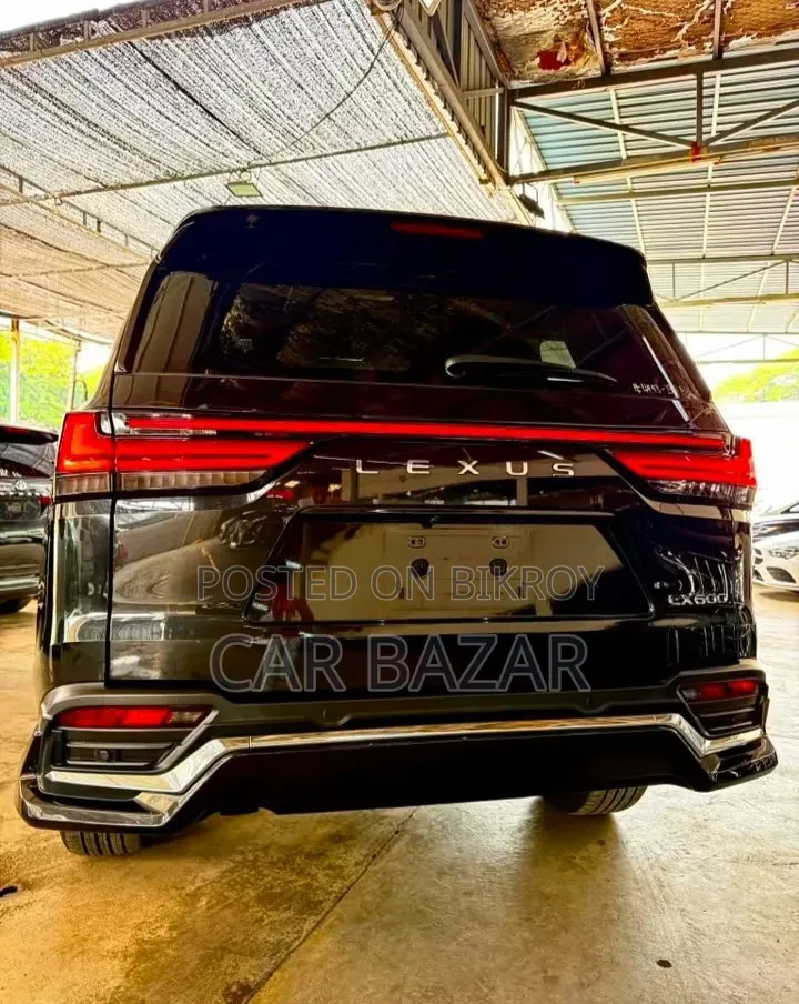 Lexus LX 600 2022 Black