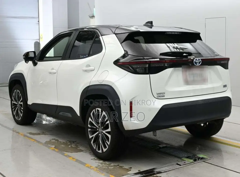 Toyota Yaris Cross 1.5 Hybrid FWD 2021 Pearl