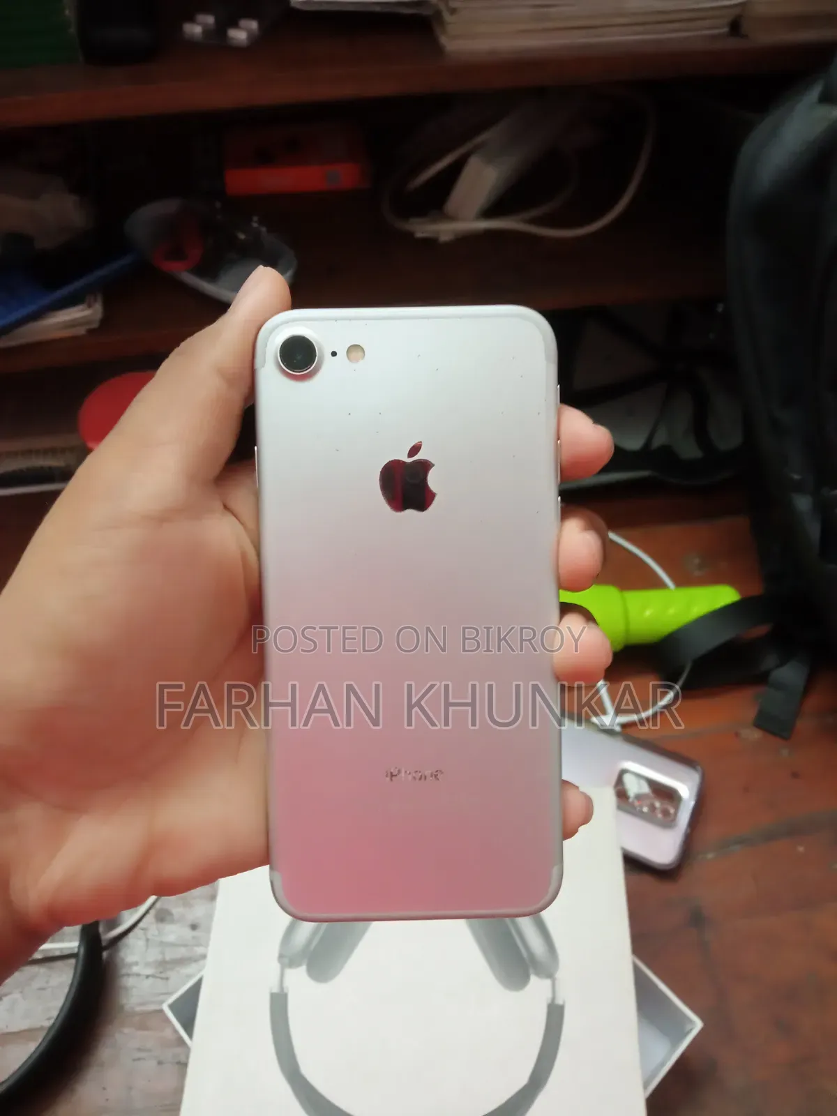 Apple iPhone 7 32 GB White