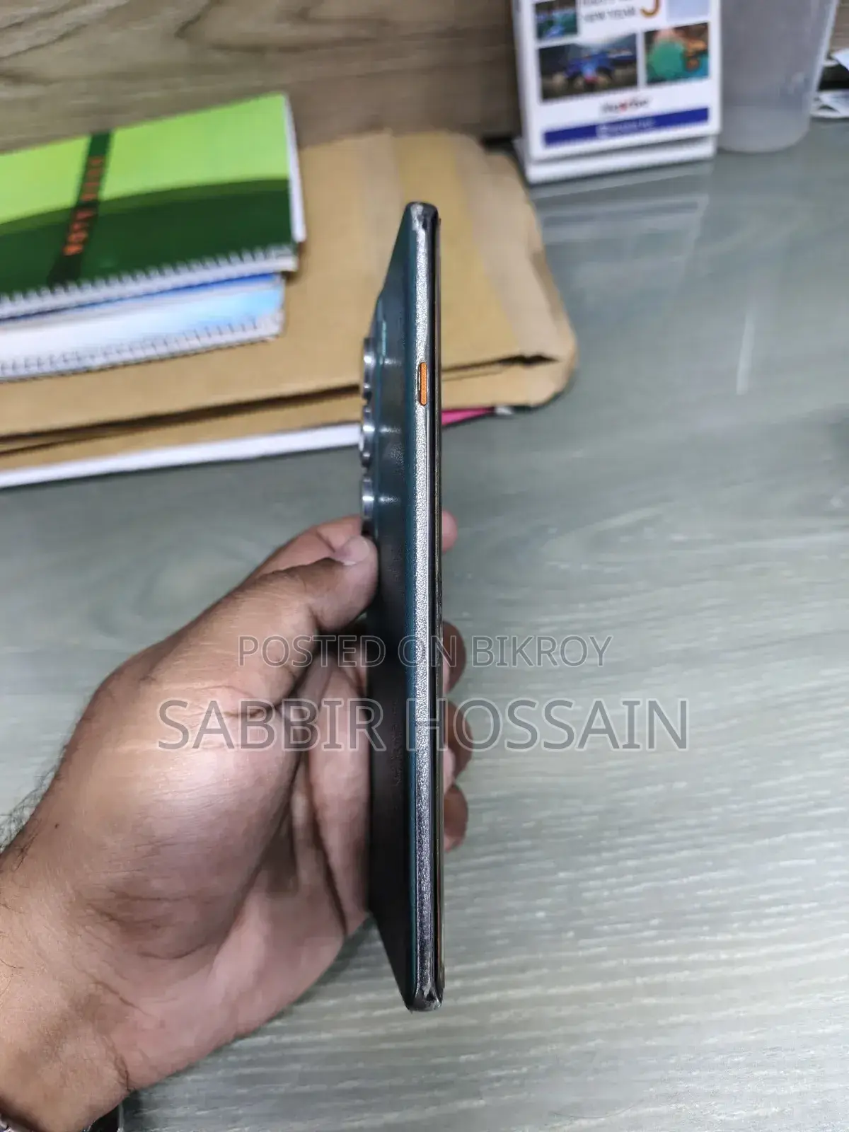 টেকনো ক্যামন ৪০ প্রো ৪জি ২৫৬ জিবি সবুজ