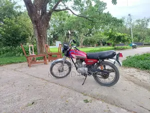 হোন্ডা সিজি১১০ ২০০৩ রেড