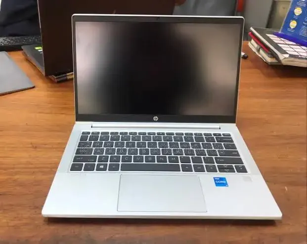 Laptop HP EliteBook 640 G9 8GB Intel Core i5 SSD 256GB