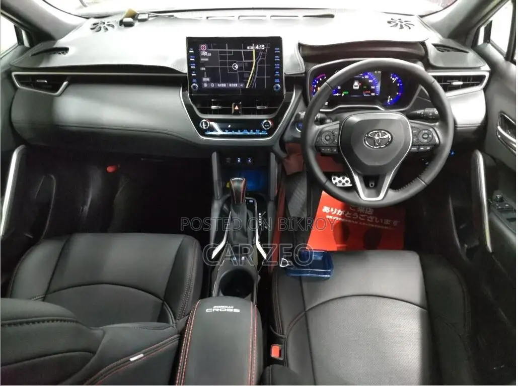 Toyota Corolla Cross 1.8 Hybrid AWD 2021 Pearl