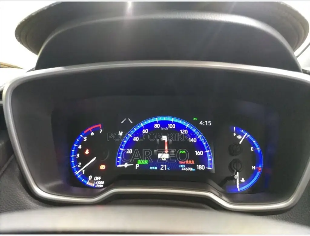 Toyota Corolla Cross 1.8 Hybrid AWD 2021 Pearl