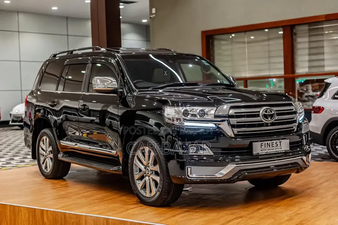 Toyota Land Cruiser 4.5 V8 VXR 2017 Black
