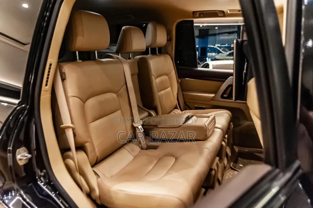 Toyota Land Cruiser 4.5 V8 VXR 2017 Black
