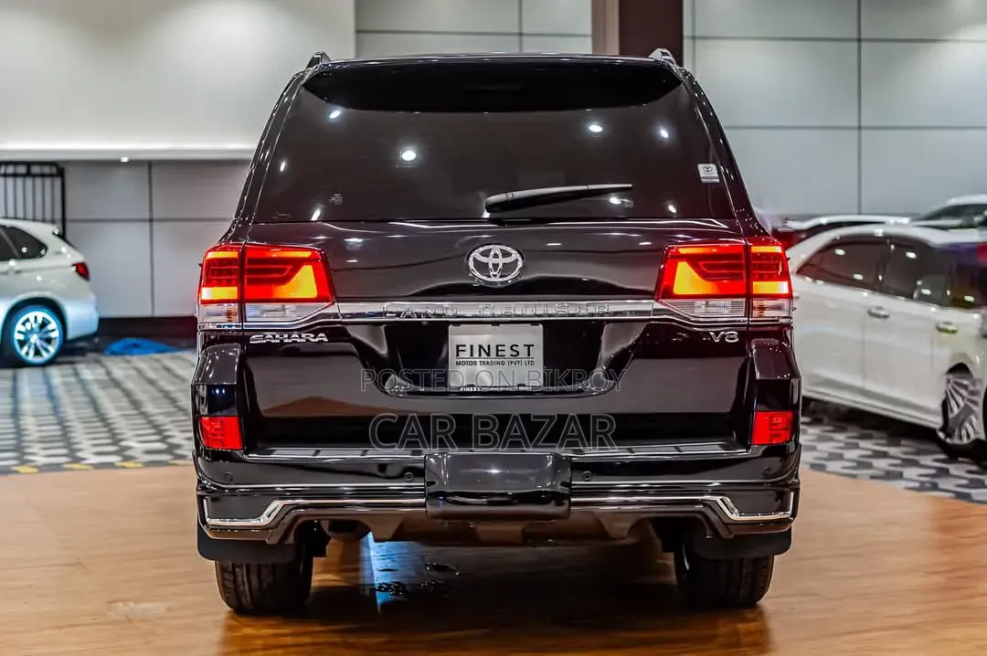 Toyota Land Cruiser 4.5 V8 VXR 2017 Black
