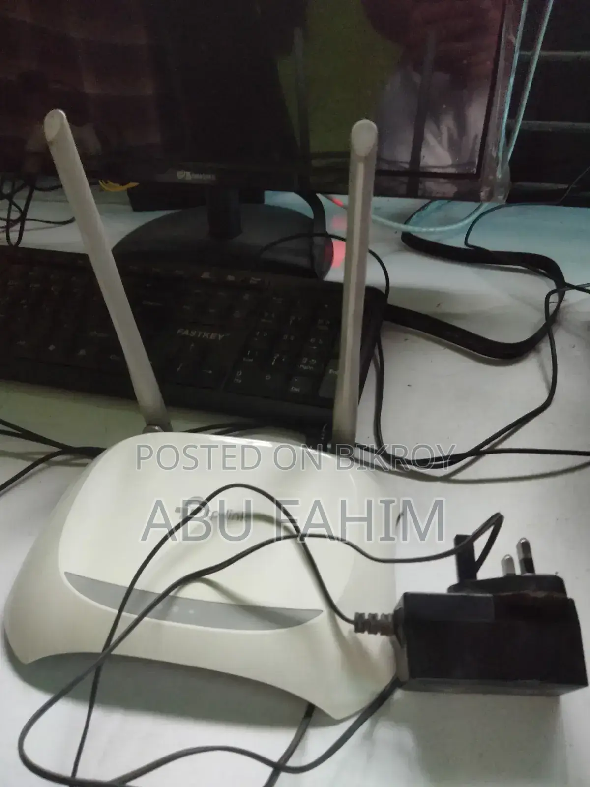 TP-Link TL-WR840N 300Mbps Wireless Router