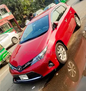 টয়োটা ঔরিস ২০১৩ রেড