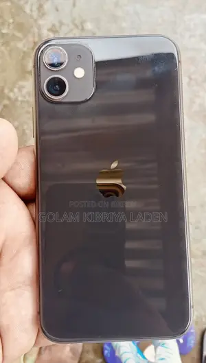 অ্যাপল আইফোন ১১ ২৫৬ জিবি কালো