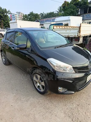Toyota Vitz 2012 Black