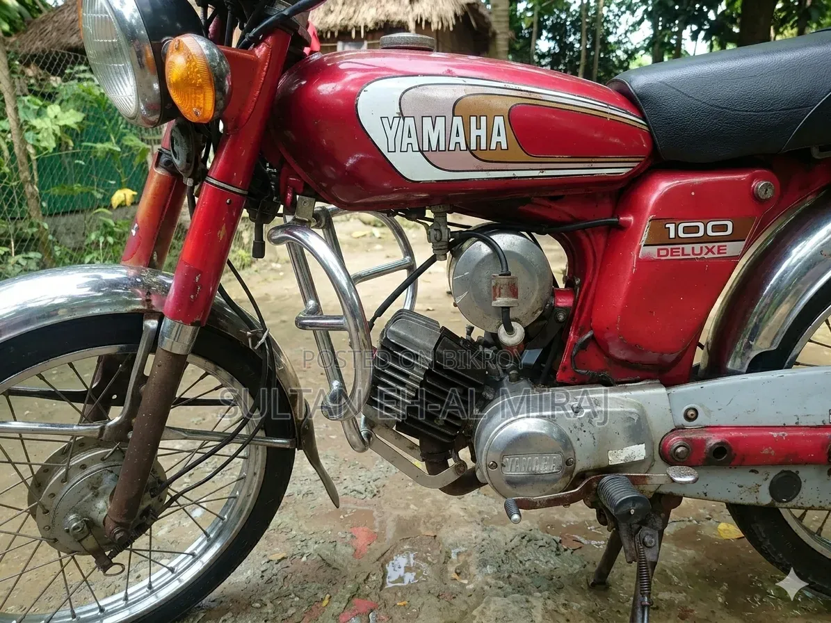 Yamaha 1980 Red