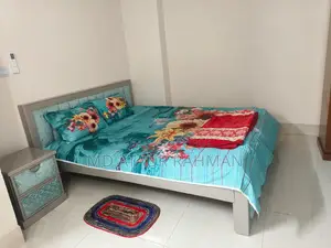 ঢাকার উত্তরায় ভাড়া দেওয়ার জন্য ফার্নিশড স্টুডিও অ্যাপার্টমেন্ট