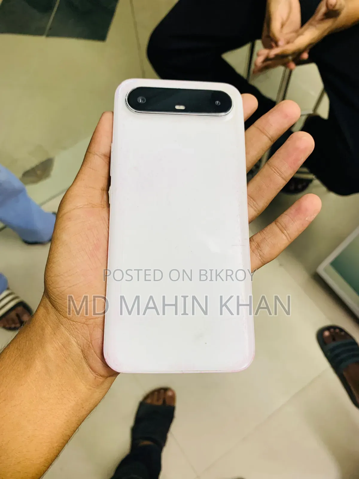 Tecno Pova Slim 5G 256 GB White